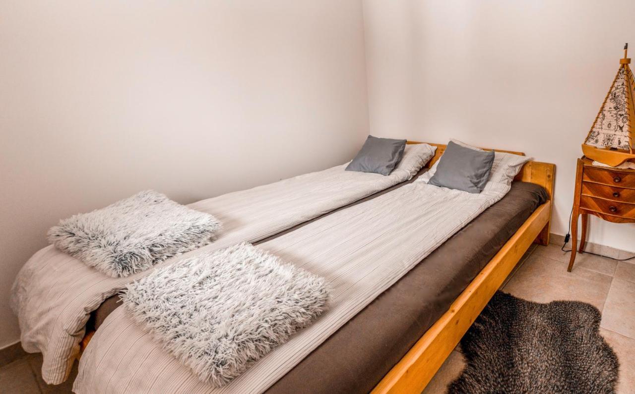 Apartmani Lunija Gornji Milanovac Eksteriør billede